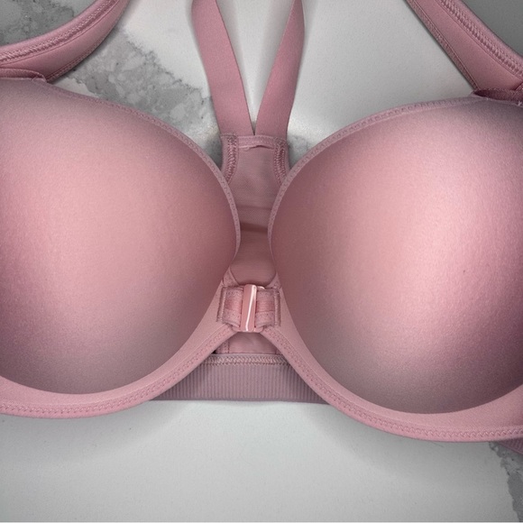 Victoria's Secret Knockout Light‎ Pink Sports Bra with Front Black Zipper 32DD - Picture 9 of 16